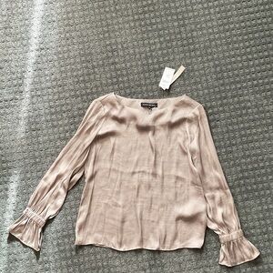 NWT Banana Republic Women's Blouse in Light Taupe